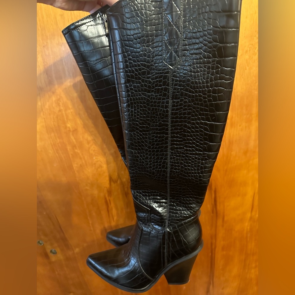 Nasty Gal Wild Western Faux Leather Croc Boots - Picture 2 of 5